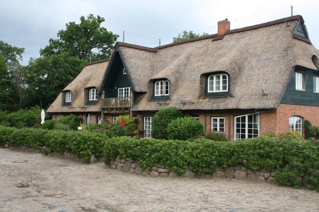 Reethus Stoefs Apartment Behrensdorf Bagian luar foto