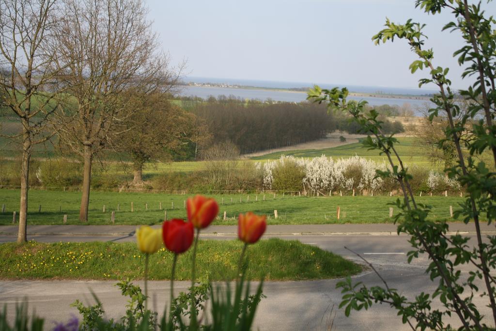 Reethus Stoefs Apartment Behrensdorf Bagian luar foto